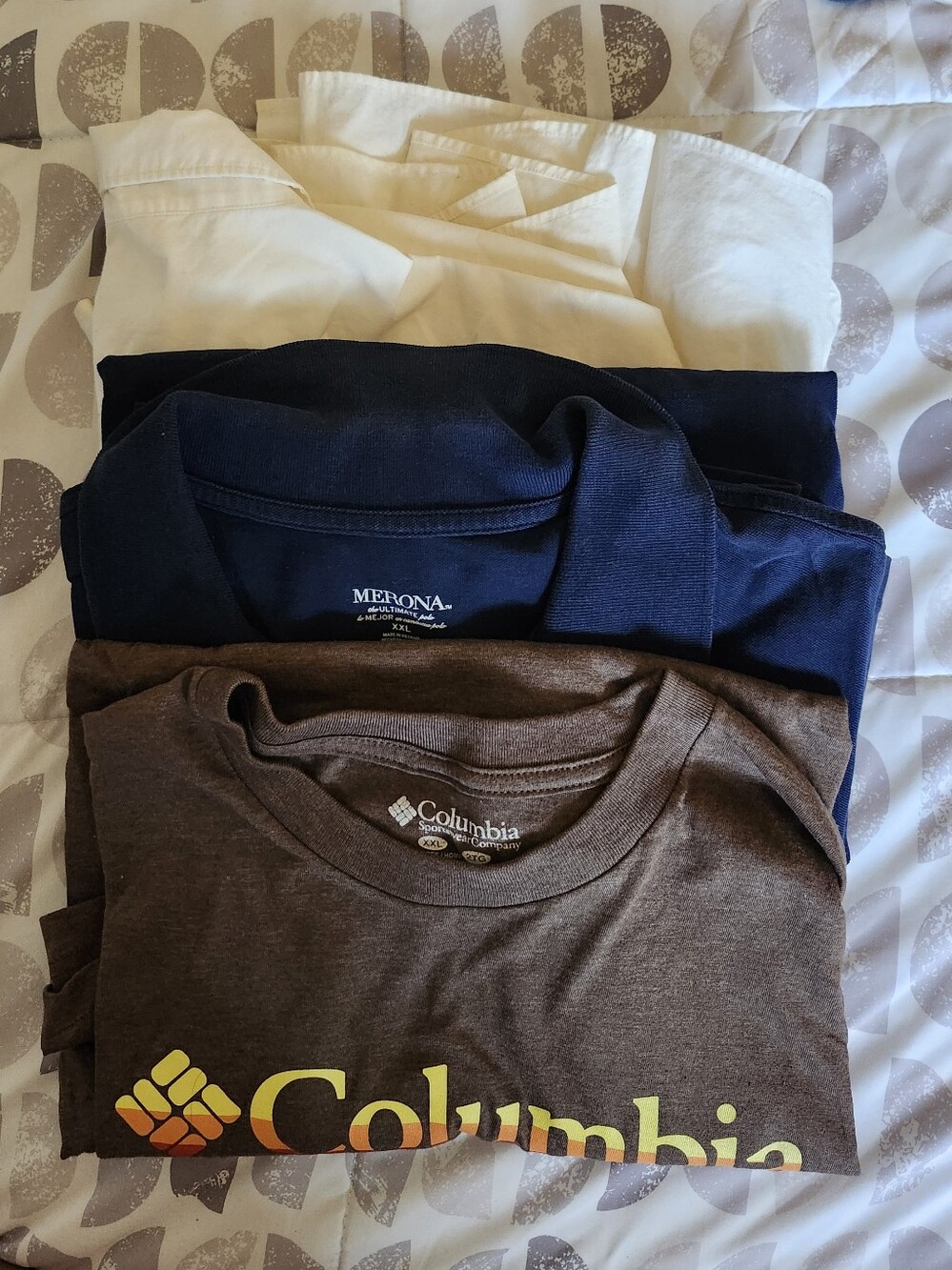 Men's XXL 3 Three Shirt Bundle